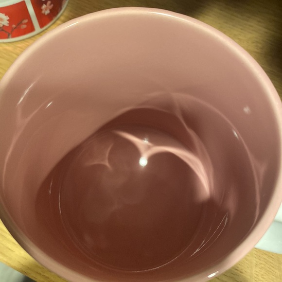 Hello Kitty Mug - Picture 2 of 3